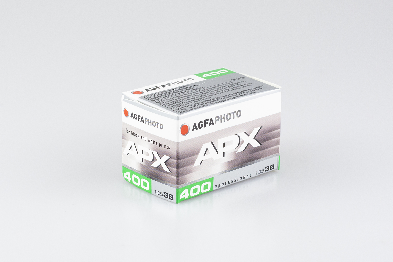 Agfa Agfaphoto APX 400 135-36 čiernobiely kinofilm