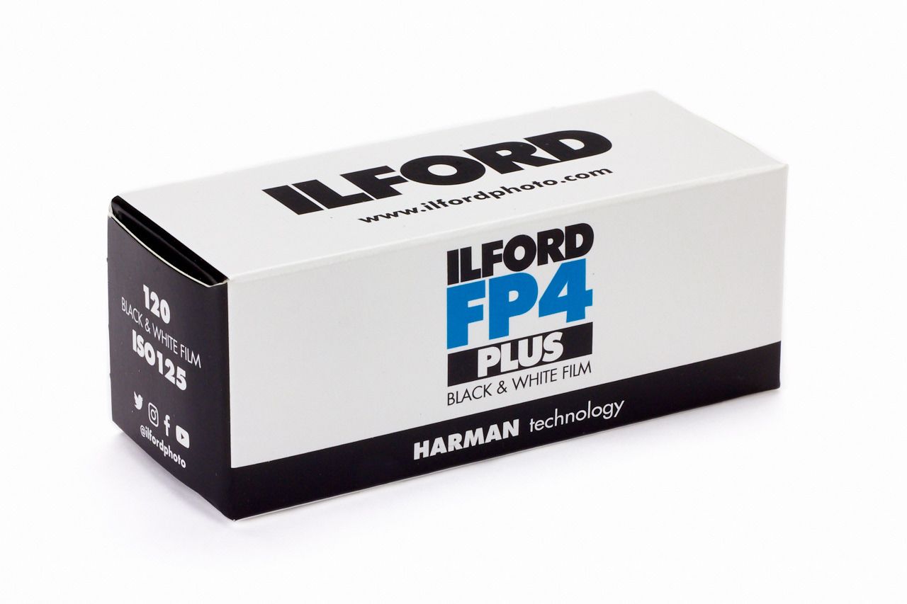 Ilford FP4 Plus 125 120 čiernobiely zvitkový film