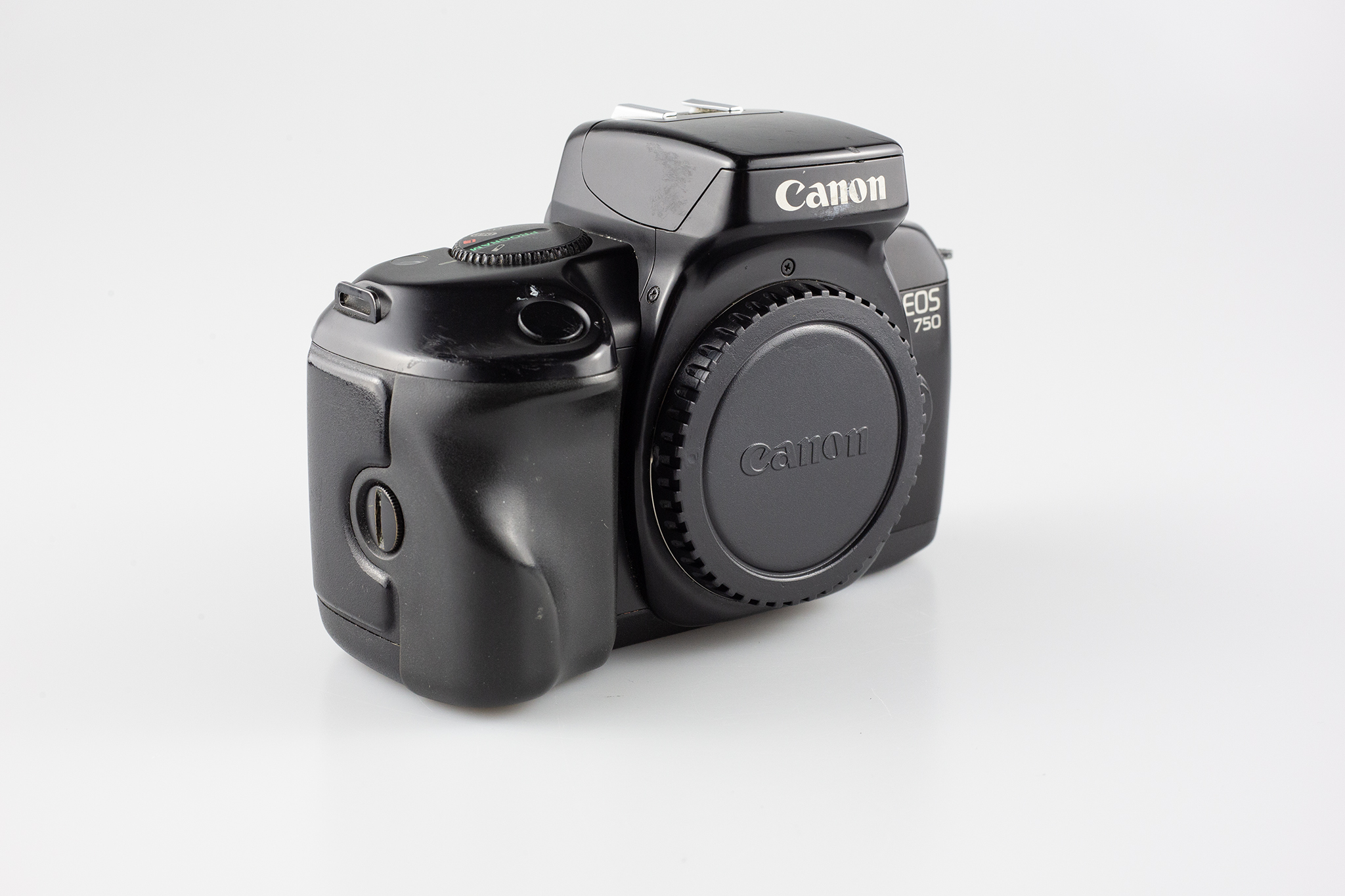 Fotoaparát Canon EOS 750 1274741