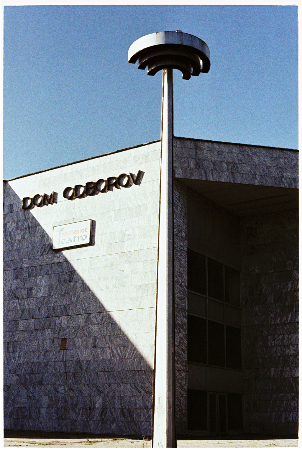 Vyvolanie alternatívne - Bleach Bypass